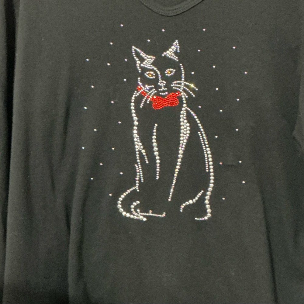 Elegant Black Cat Embellished Blouse - Picture 4 of 7